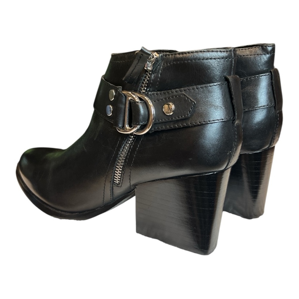 Marc Fisher Black Leather Booties VANQAR Pointed Toe - Women’s Sz 8M